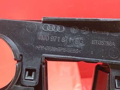 Кронштейн Audi Q7 4M(2015-2020)