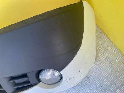 Бампер передній Renault Trafic II, Opel Vivaro II, Nissan Primastar II (2006-2014) рестайл