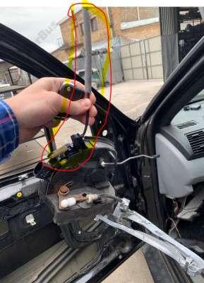 Трос двери BMW X5 E53 (2003-2006) рестайл