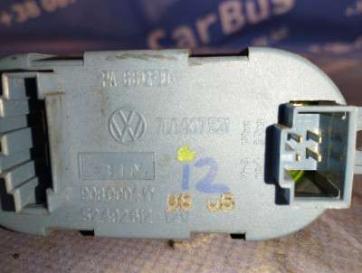 Резистор (опір) пічки Volkswagen Touareg (2007-2010) рестайл