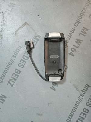 тримач (кронштейн) штатного телефону Mercedes ML W164 (2005-2011)