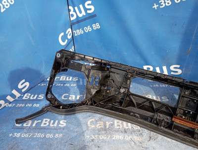 Панель передня (телевізор) Renault Trafic II, Opel Vivaro II, Nissan Primastar II (2006-2014) рестайл
