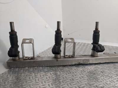 Рампа паливна BMW X5 E70 (2007-2010) дорестайл