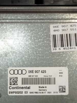 Блок керування двигуном Audi Q7 4M(2015-2020) - 4