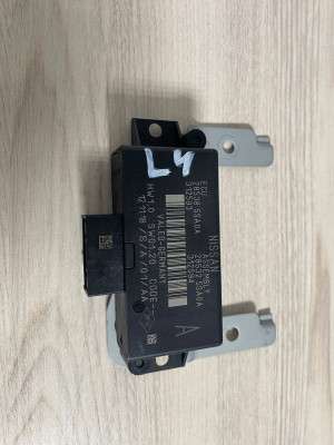 Блок керування парктроніками Nissan Leaf II 2018-2024