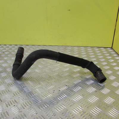 Патрубок охолодження Renault Trafic II, Opel Vivaro II, Nissan Primastar II (2006-2014) рестайл