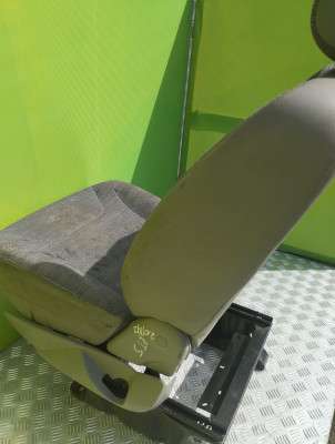 Сидіння одинарне Renault Trafic II, Opel Vivaro II, Nissan Primastar II (2006-2014) рестайл