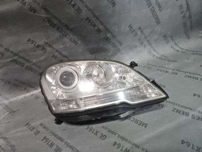 Фара передня права Mercedes ML W164 (2005-2011)