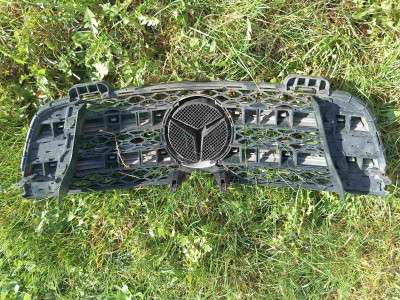 Решітка радіатора Mercedes GL X164