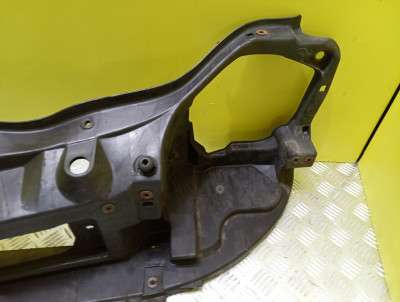 Панель передня (телевізор) Renault Trafic II, Opel Vivaro II, Nissan Primastar II (2006-2014) рестайл