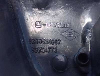 Плафон подсветки неомера Renault Trafic II, Opel Vivaro II, Nissan Primastar II (2006-2014) рестайл