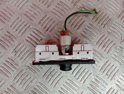 Роз`єм AUX/USB Land Rover Range Rover Sport 2  ( 2017 - 2022 )