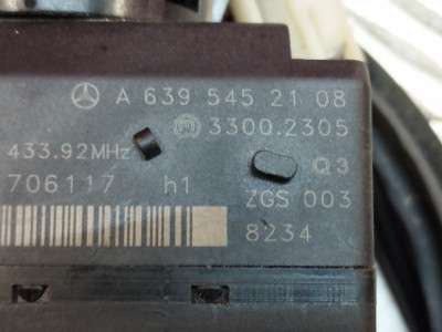 Замок запалювання Mercedes-Benz Vito W 639 (2003-2010) дорестайл