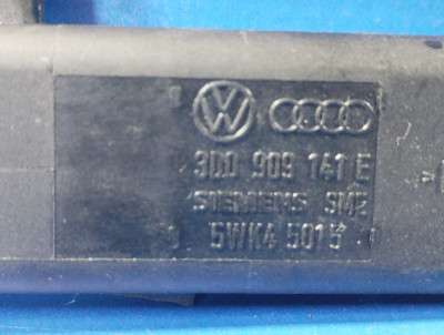 Антена Volkswagen Touareg (2003-2006) дорестайл