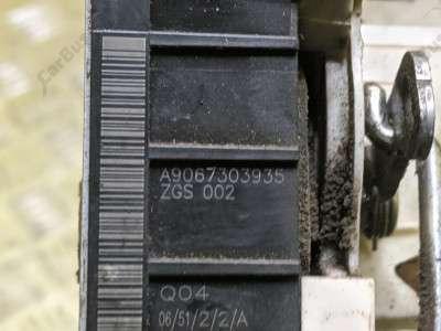 Замок дверей зсувної Mercedes-Benz Sprinter W 906 (2006-2014) дорестайл