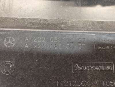 Торпедо (панель передня) Mercedes-Benz S 560