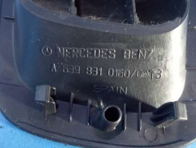 Решітка вентиляції Mercedes-Benz Vito W 639 (2010-2014) рестайл