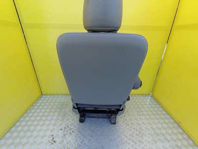 Сидение одинарное Renault Trafic II, Opel Vivaro II, Nissan Primastar II (2001-2006) дорестайл