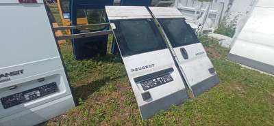 Дверь задняя левая Boxer/Jumper/Ducato