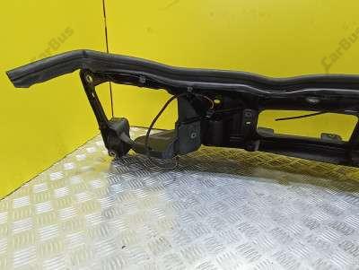 Панель передня (телевізор) Renault Trafic II, Opel Vivaro II, Nissan Primastar II (2006-2014) рестайл