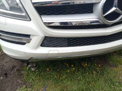 Бампер передний Mercedes GL X166