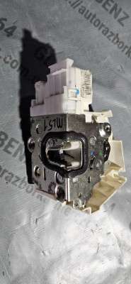 Замок двери передней левой Mercedes ML W164 (2005-2011)