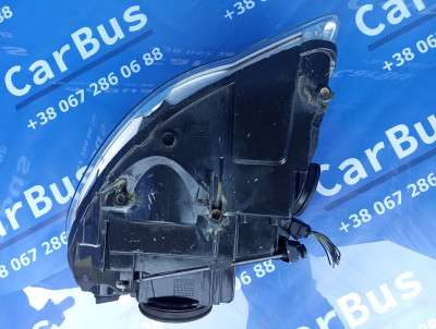 Фара передня права Volkswagen Touareg (2007-2010) рестайл