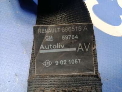 Ремень безпеки передній лівий Renault Trafic II, Opel Vivaro II, Nissan Primastar II (2006-2014) рестайл