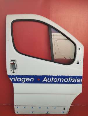 Двері передні праві Renault Trafic II, Opel Vivaro II, Nissan Primastar II (2001-2006) дорестайл