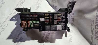 Блок предохранителей Mercedes ML W164 (2005-2011)