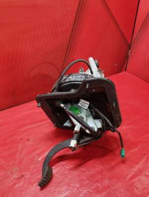Педальний вузол Renault Trafic II, Opel Vivaro II, Nissan Primastar II (2006-2014) рестайл