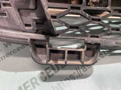 Решітка радіатора Mercedes GL X164