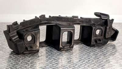 Кронштейн (крепление) переднего бампера левый Volkswagen Touareg NF (2010-2014)