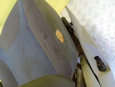 Сидение одинарное Renault Trafic II, Opel Vivaro II, Nissan Primastar II (2001-2006) дорестайл