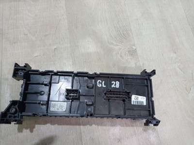 Блок реле Mercedes GL X166