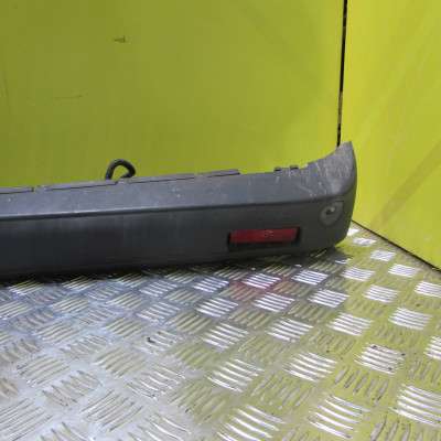 Бампер задний Renault Trafic II, Opel Vivaro II, Nissan Primastar II (2006-2014) рестайл
