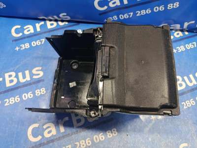 Крепление (корпус) аккумулятора Ford Kuga 2 (2012 - 2016)
