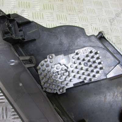 Фара передня права BMW X5 E70 (2010-2013) рестайл