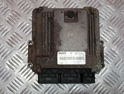 Блок керування двигуном RENAULT MASTER III