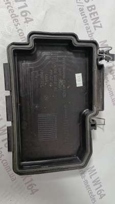Кришка блоку запобіжників Mercedes ML W166 (з 2011) - 2