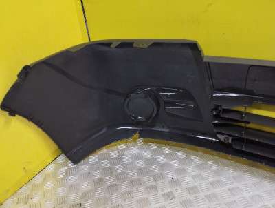 Бампер передний Renault Trafic II, Opel Vivaro II, Nissan Primastar II (2006-2014) рестайл