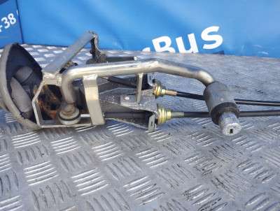 Куліса КПП Renault Trafic II, Opel Vivaro II, Nissan Primastar II (2006-2014) рестайл