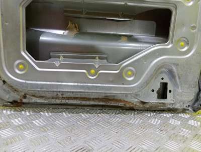 Двері задні праві Renault Trafic II, Opel Vivaro II, Nissan Primastar II (2006-2014) рестайл