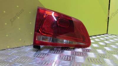 Ліхтар кришки багажника лівий Volkswagen Touareg NF (2010-2014)