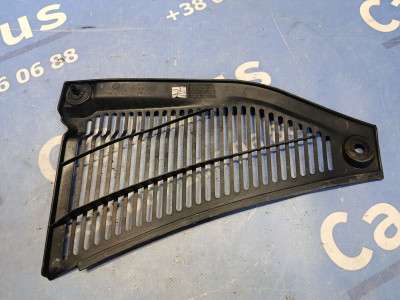 Жабо (пластик зливовий) Volkswagen Touareg (2007-2010) рестайл
