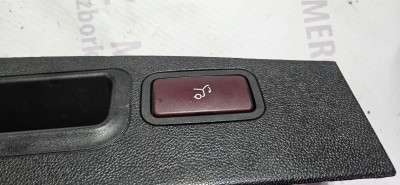 Захист замку кришки багажника Mercedes ML W164 (2005-2011)