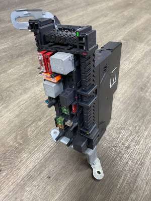 Блок комфорту SAM (Signan Auswerte Modul) E-class W212